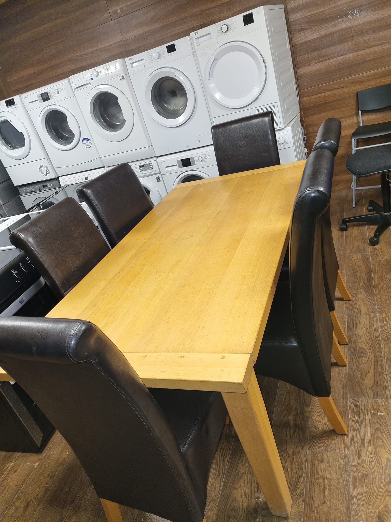 sell used table & chairs in belfast northern ireland